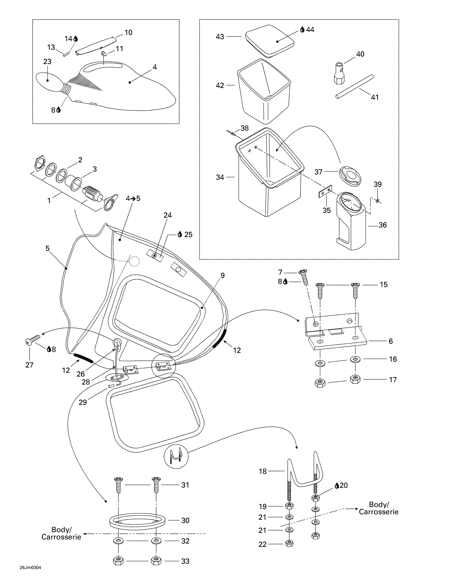 09- Front Storage Compartment
