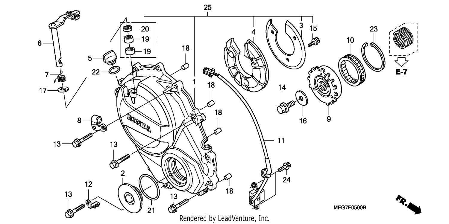 RIGHT CRANKCASE COVER