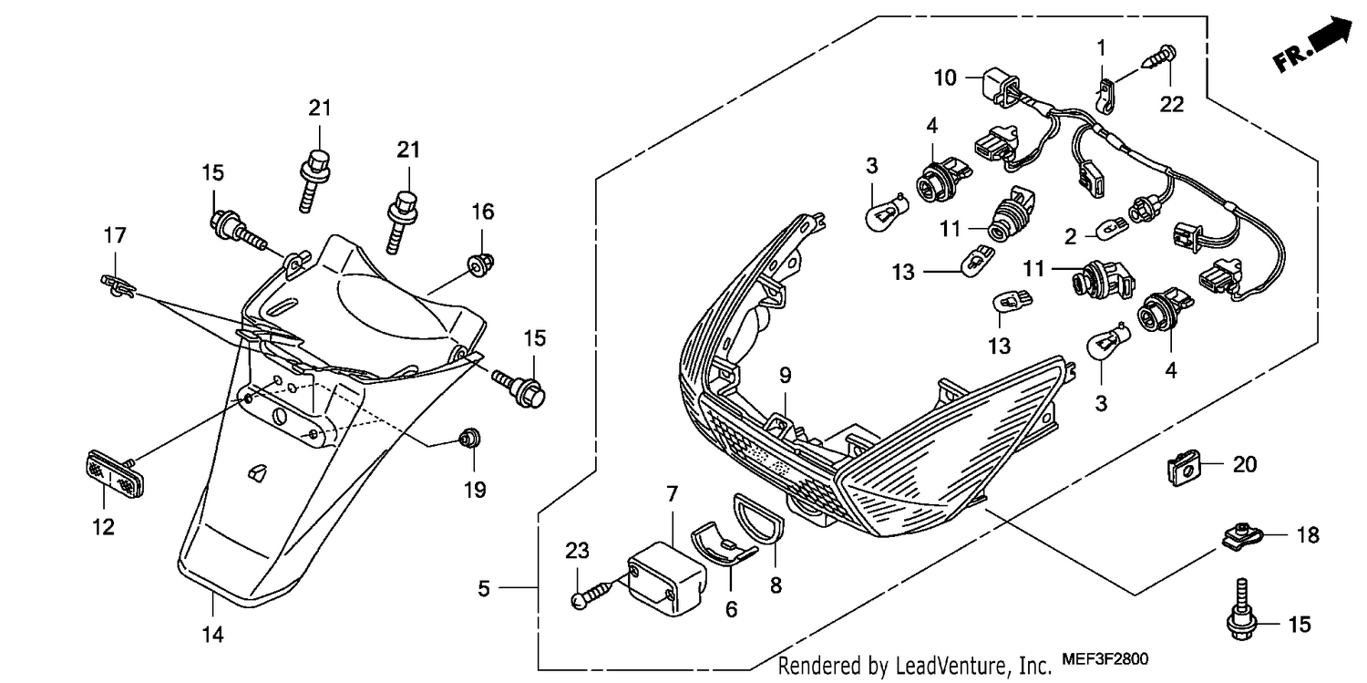 TAILLIGHT/REAR FENDER (FJ S400D8)